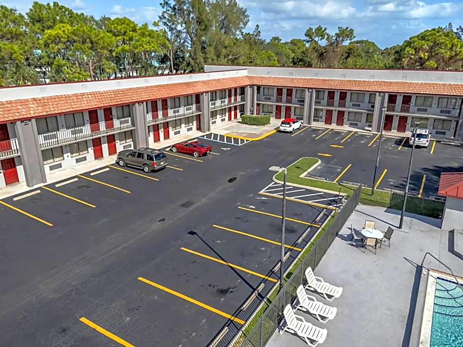 Red Roof Inn Ft. Pierce