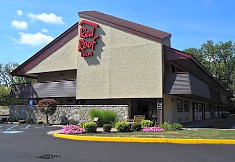 Red Roof Inn Utica