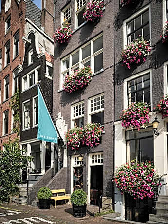 MAX BROWN HOTEL CANAL DISTRICT