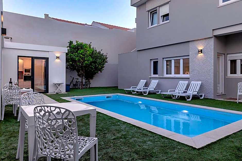 Ilheu 25 Peniche House