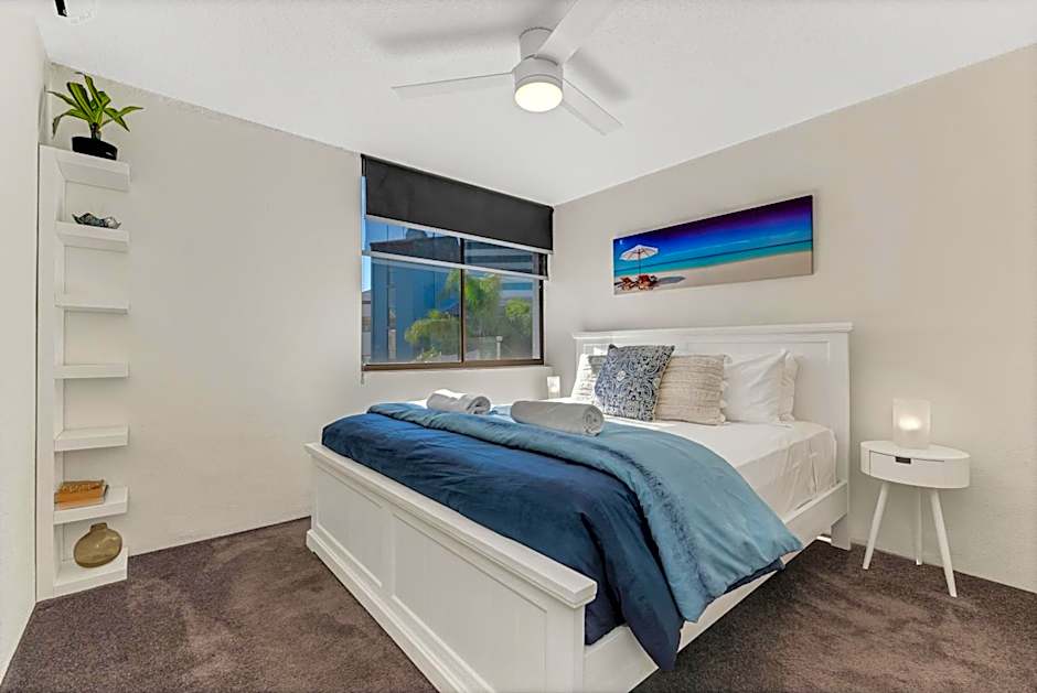 Mylos Holiday Apartments