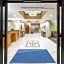 Holiday Inn Express and Suites Rochester West-Medical Center By IHG