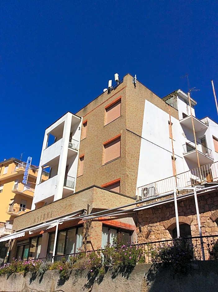 Hotel Gino