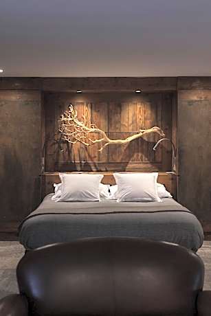 Double Room with balneo bath and City View