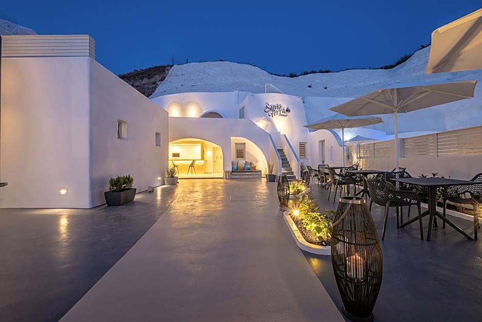 Santoterra Antigua Suites