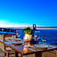 Captain's House Hotel Suites & Apartments