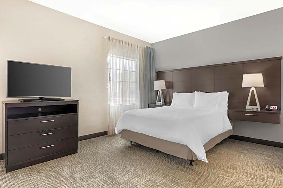 Staybridge Suites Plano North - Frisco by IHG