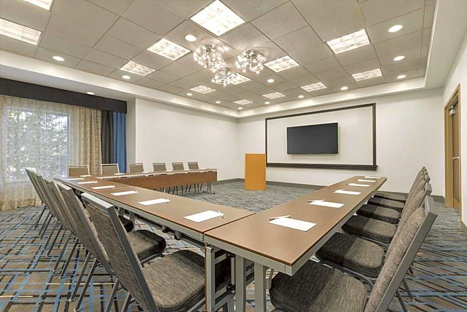 Hampton Inn By Hilton & Suites Herndon-Reston