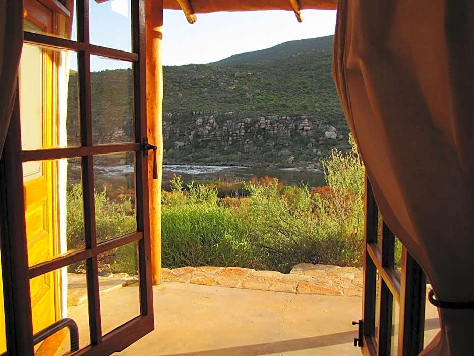 Oudrif Strawbale Retreat