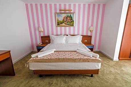 Studio with Sea View