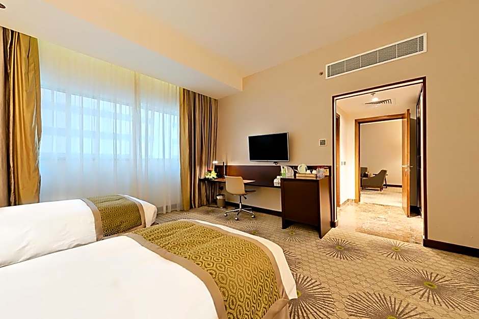 Holiday Suites Al Azizia