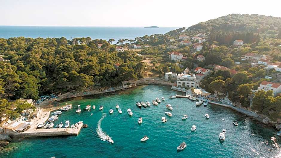 Kalamota Beach House