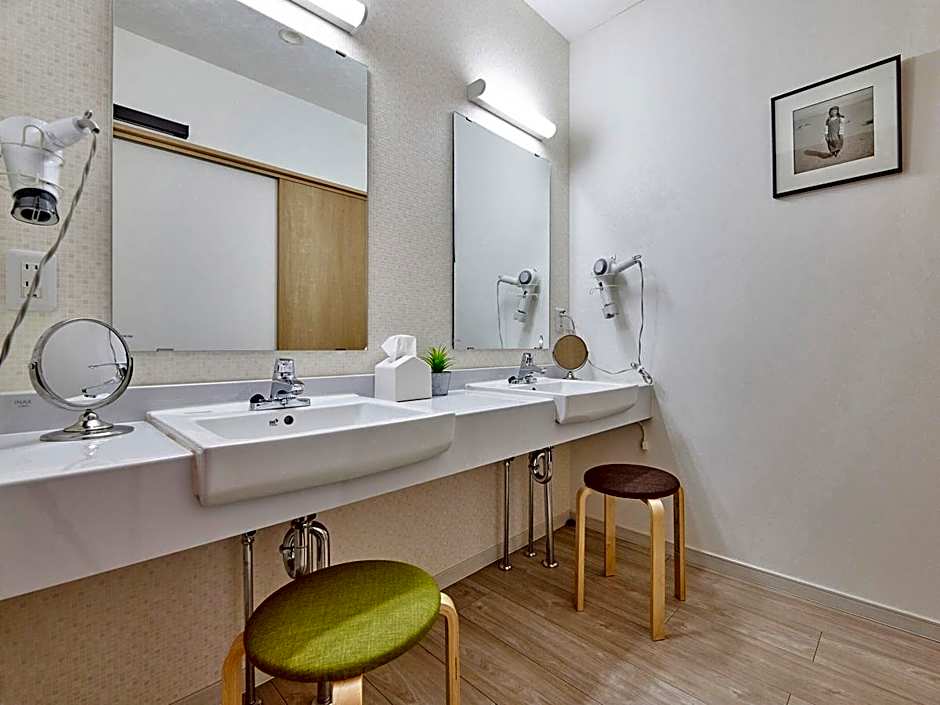 Itoshima guesthouse TOMO