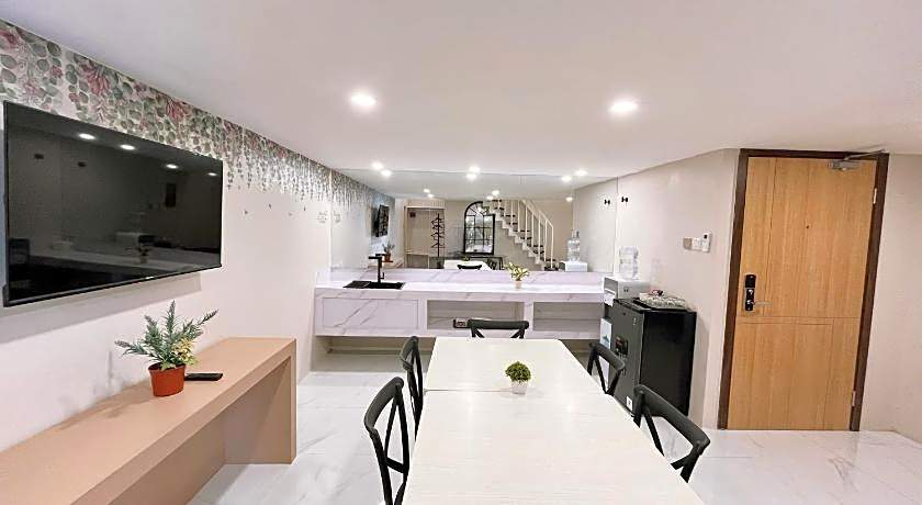 Verse Hotel Cirebon