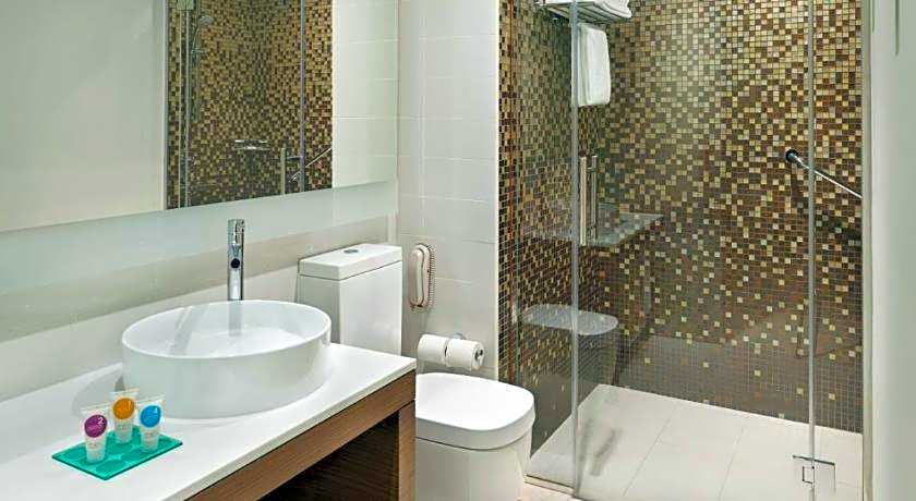 Hyatt Place Dubai Al Rigga Hotel