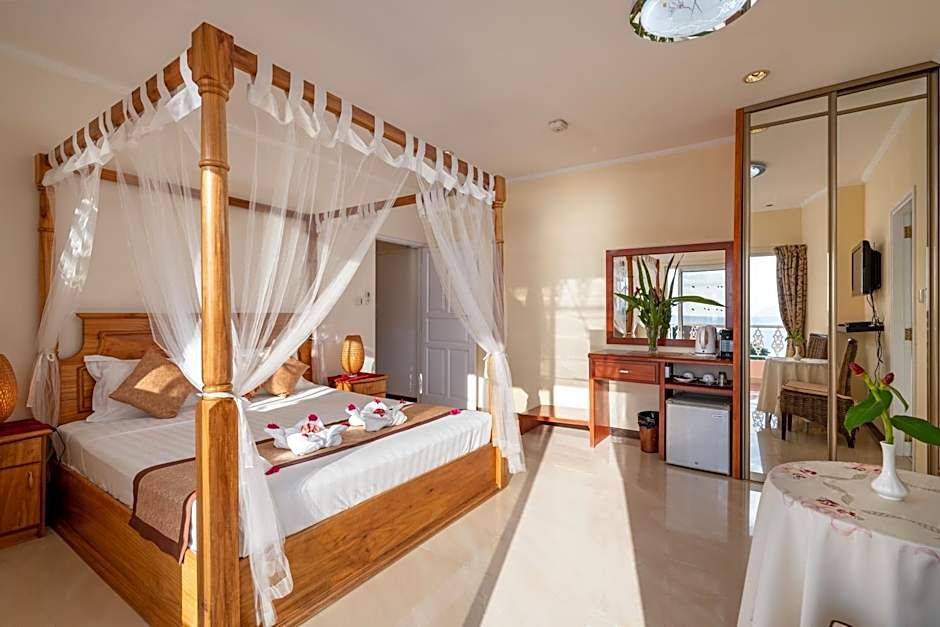 Glacis Heights Villa