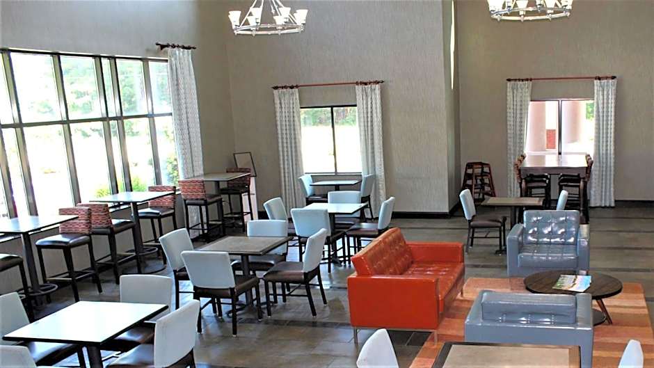 Holiday Inn Express Hotels & Suites Rockingham West By IHG