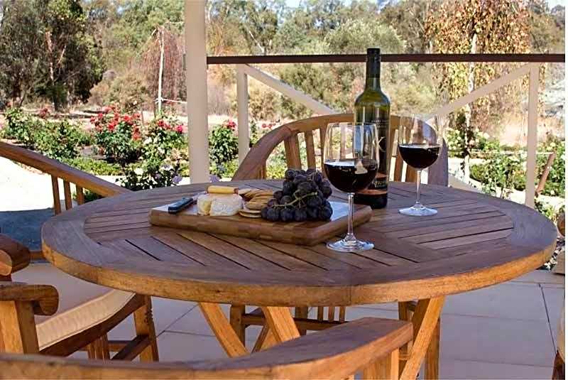 Brice Hill Country Lodge