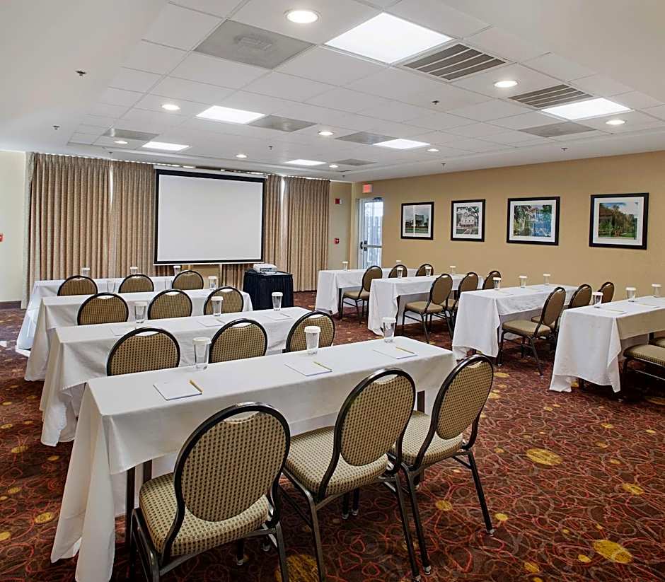 Hilton Garden Inn Bentonville