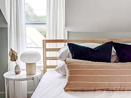 Scandi Inspired 2 Bed Suite Sandbanks Pass Incl