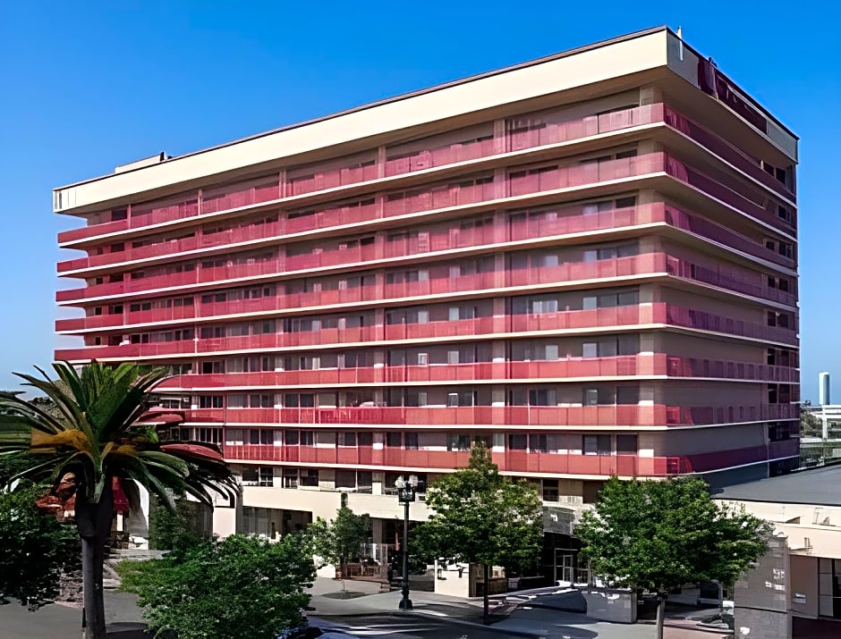 Ramada by Wyndham San Diego National City