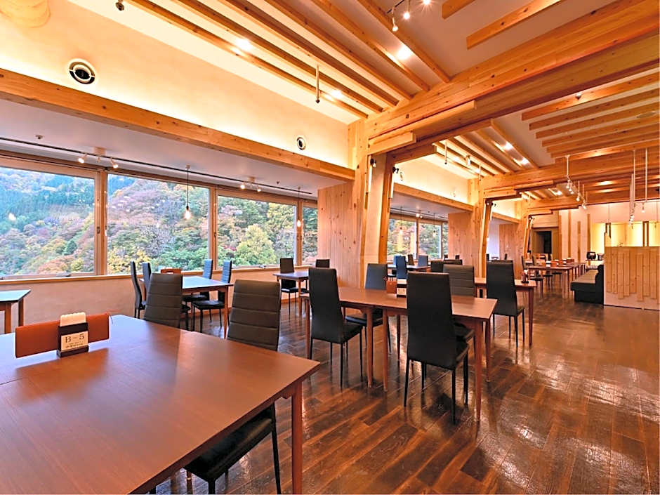 Yuze Hotel