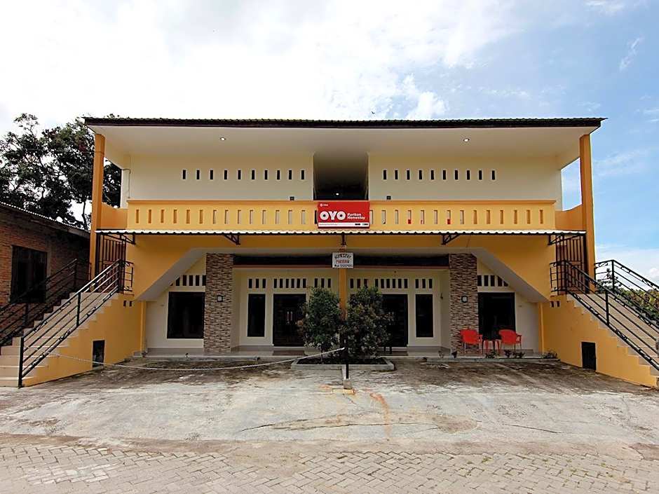 OYO 1694 Pariban Homestay
