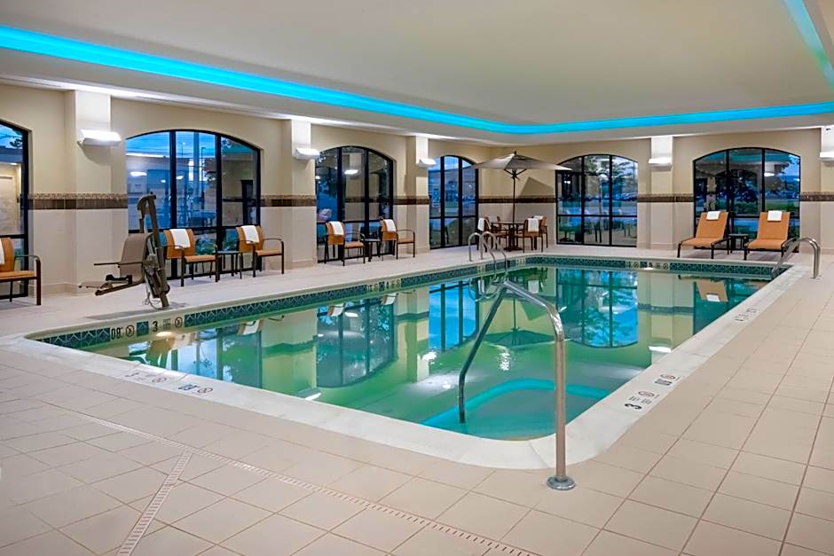 Courtyard by Marriott Buffalo Airport