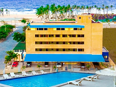 Golden Beach Hotel