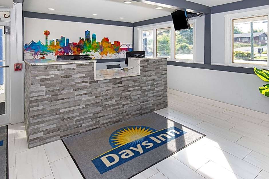 Days Inn by Wyndham Knoxville North