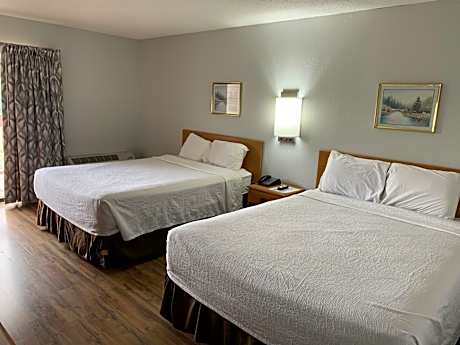 Queen Room with Two Queen Beds