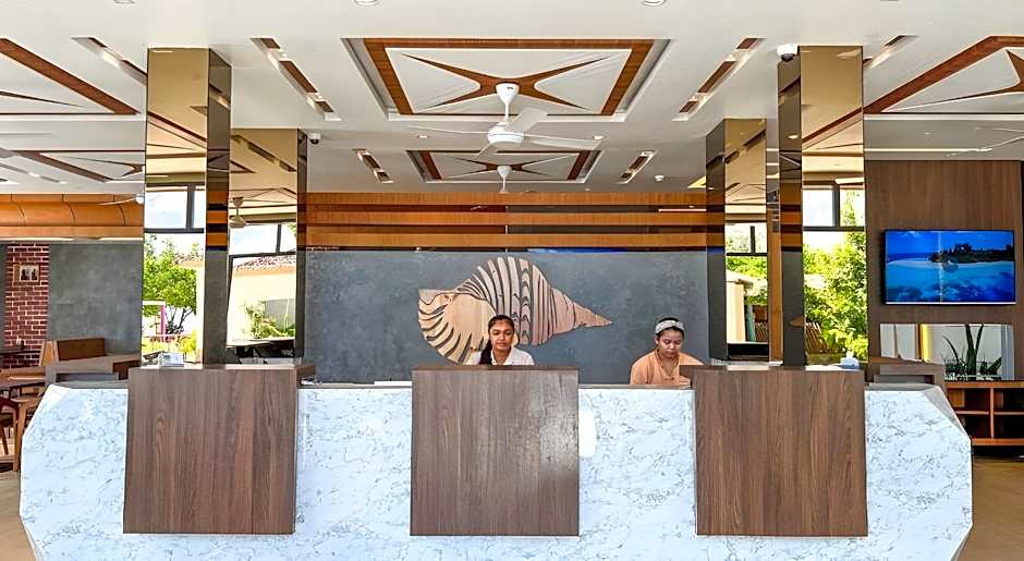 Triton Prestige Seaview and Spa