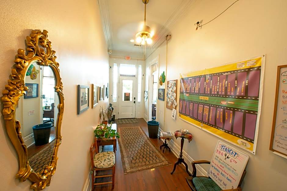 HOSTEL Auberge NOLA