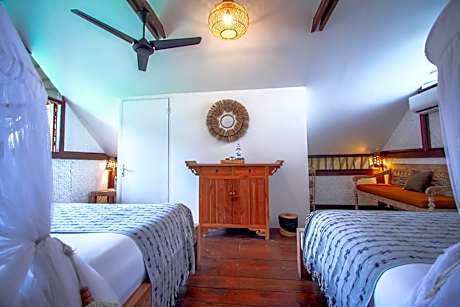 Family Bungalow (4 Adults)