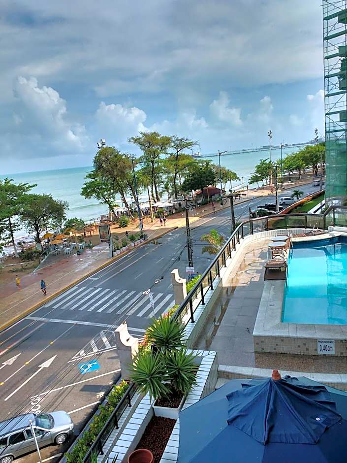 Apt. Em hotel na Av. Beira Mar em Fortaleza