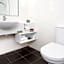 St Ives Motel Apartments