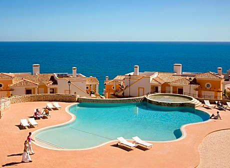 The View – Santo António Villas, Golf & Spa