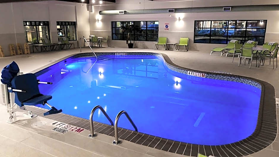 Holiday Inn Express Hotel & Suites Williamsport By IHG