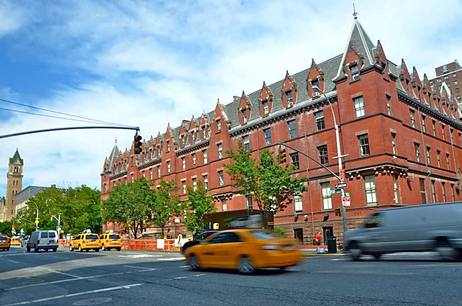 HI New York City Hostel