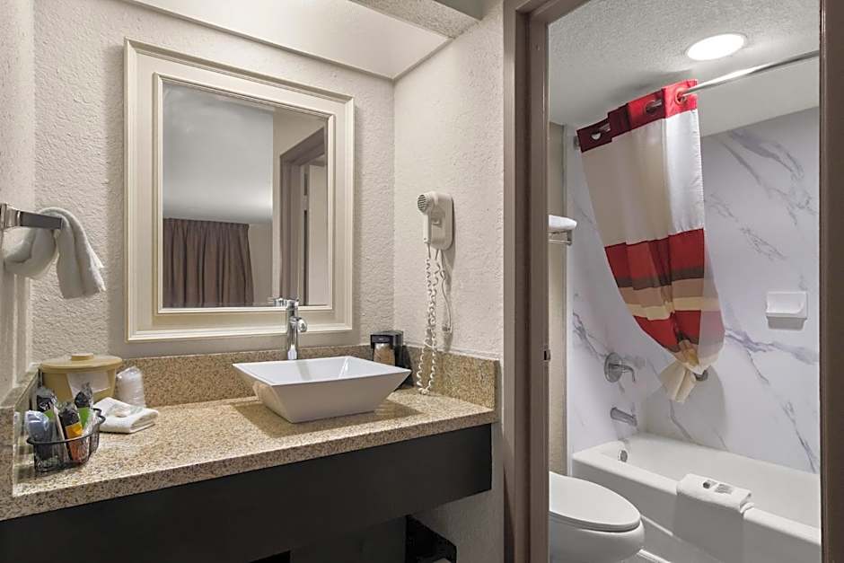 Red Roof Inn Kingsland