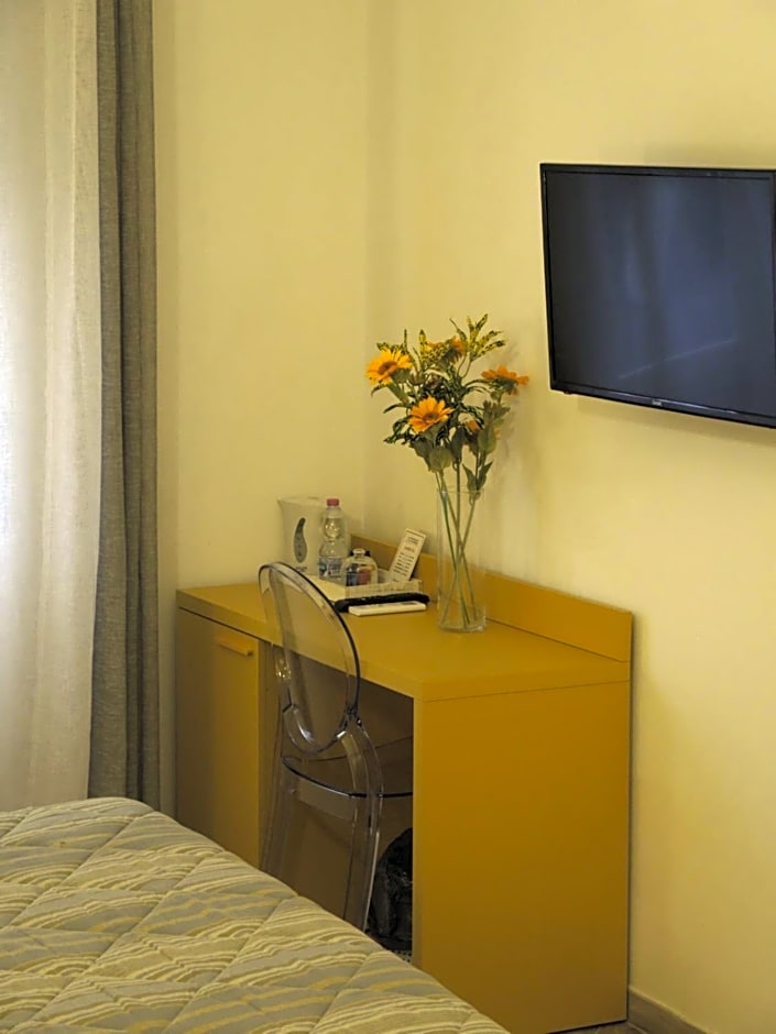 B&B Ariston Pisa Tower