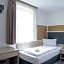 Alpha & Omega Hotel