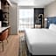 Hotel West & Main Conshohocken Philadelphia, Tapestry by Hilton
