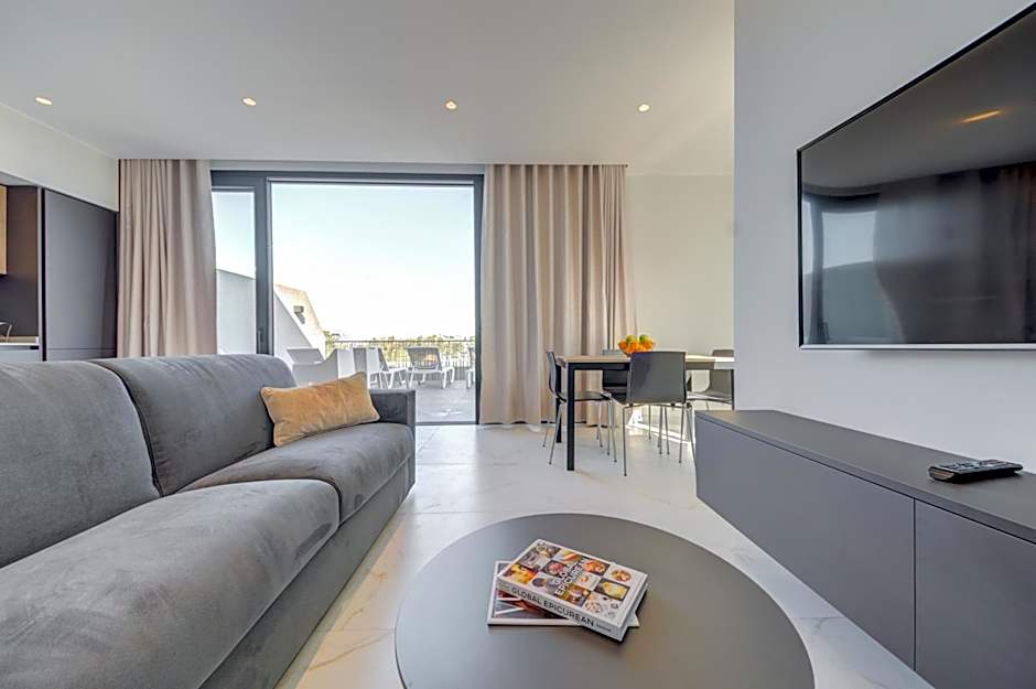 Mayfair by Premier Suites MT
