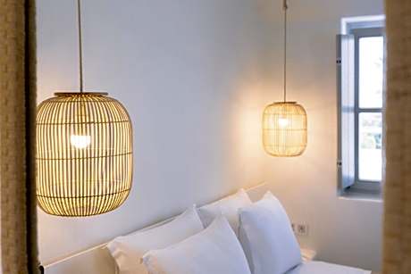 Deluxe Double Room with Jet Tub