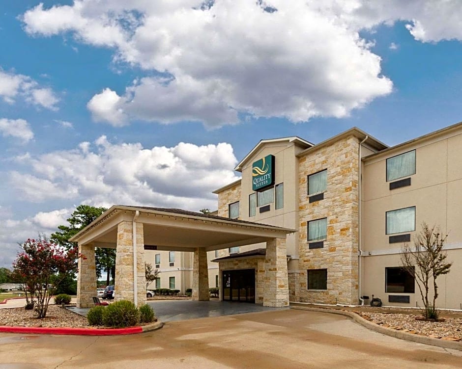 Quality Suites Huntsville Near University