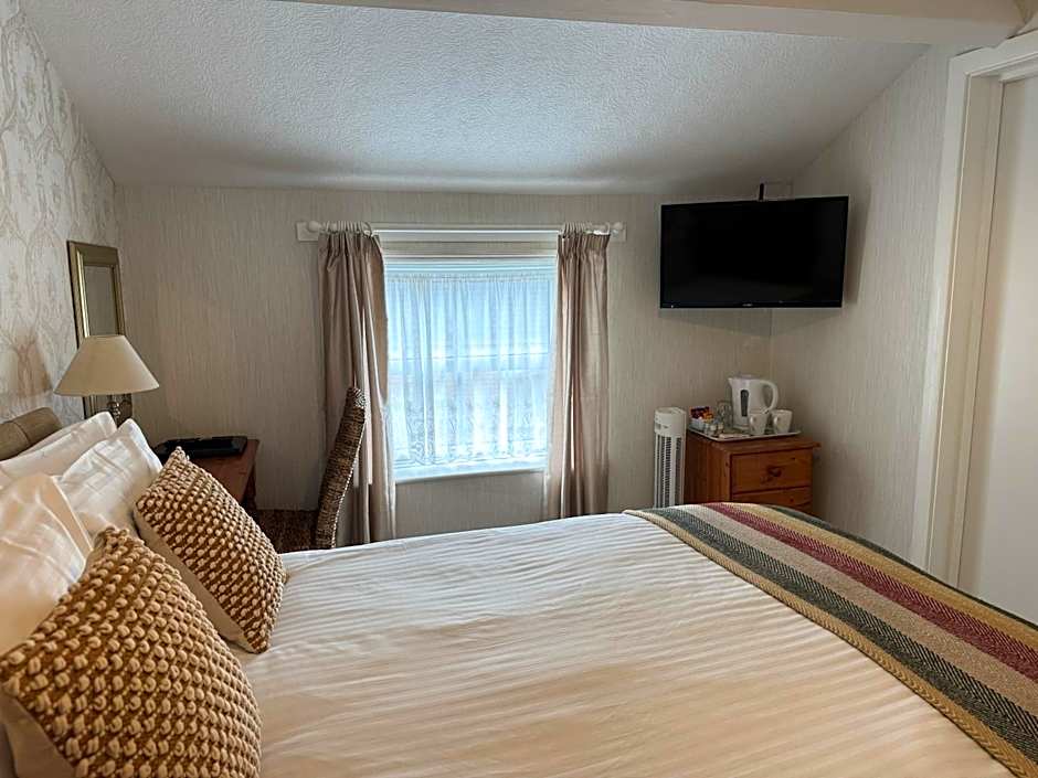 The Raincliffe Hotel
