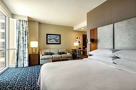 King Studio Suite