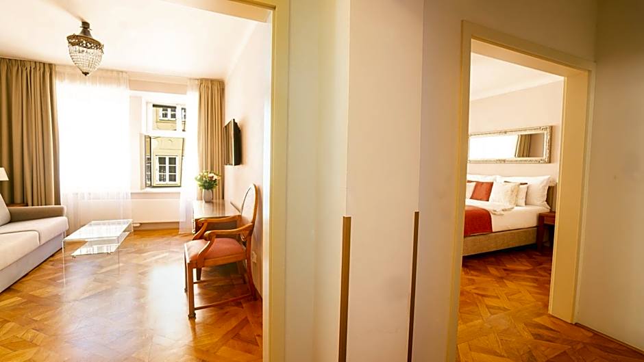 Hotel Golden Key Prague Castle