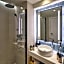 Universal Hotel Romantica